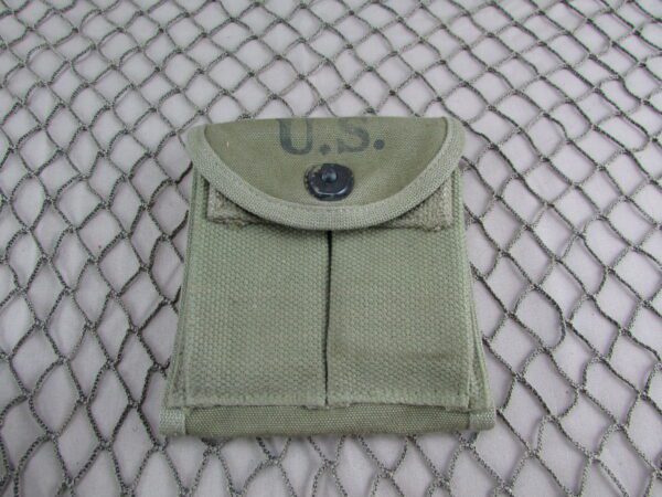 M1 Carbine "Stock Type" mag pouch marked B.B.S. Co. 1943