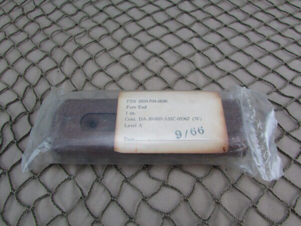 M79 Grenade Launcher "Thumper" Forend Wood Unissued