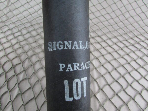 M19A1 Green Star Parachute Signal Flare - Image 2