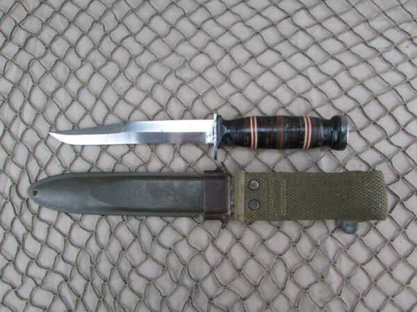 WW2 Aerial Fighting Knife w/ M8 BM Co Scabbard - Image 2