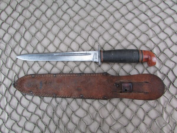 WW2 Western L77 Commando Stiletto Fighting Knife Bakelite Pommel - Image 2