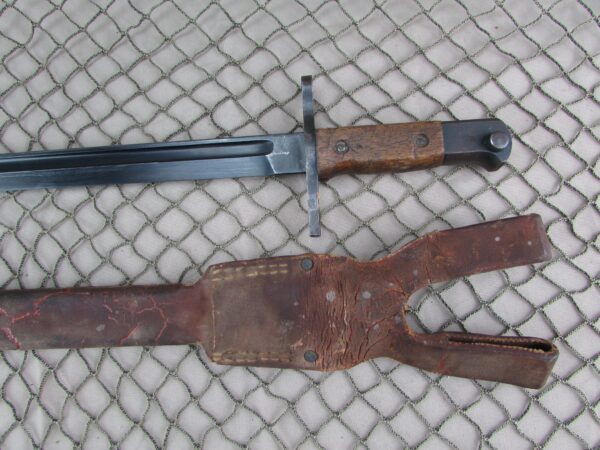 Japanese Type 30 Bayonet National Denki Under Kokura Supervision w/ Rubberized Scabbard - Image 6