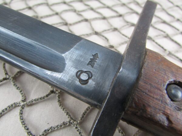 Japanese Type 30 Bayonet National Denki Under Kokura Supervision w/ Rubberized Scabbard - Image 7