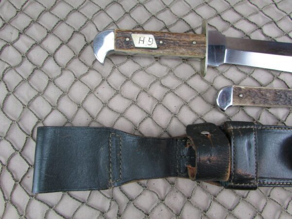 German Puma Hunter Two Knife Set Salesman Sample - Image 3