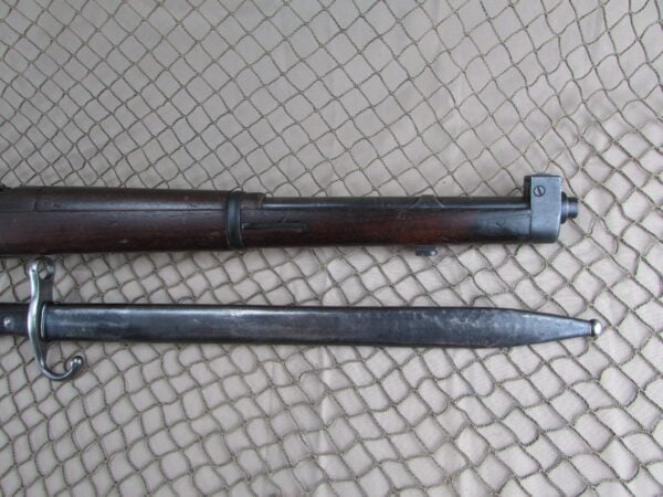 Argentine 1909 Cavalry Carbine Mauser DGFM FMAP 7.65 Cal with bayonet & sling #003772 - Image 4