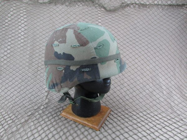 US Army PASGT Helmet Size M Woodland