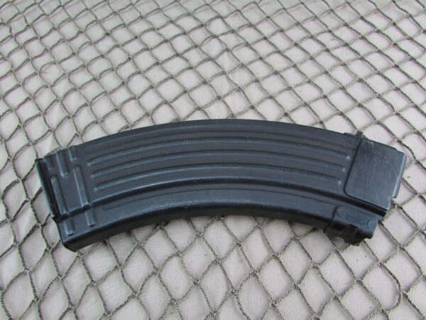 AK47 Blued 30 Round Mag Unknown European Military (Complete Groove)