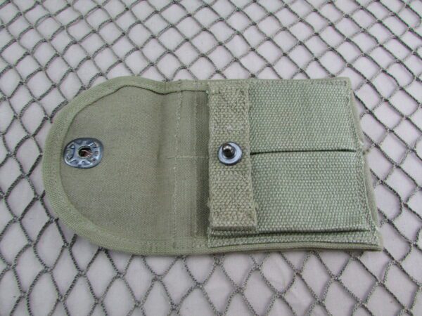 M1 Carbine Stock Type mag pouch by J.S. & S. Co 1943 - Image 4