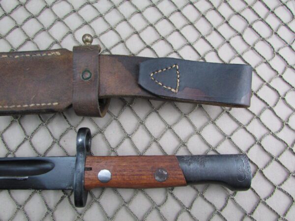 Yugo M48 Mauser bayonet w/ matching scabbard - Image 6