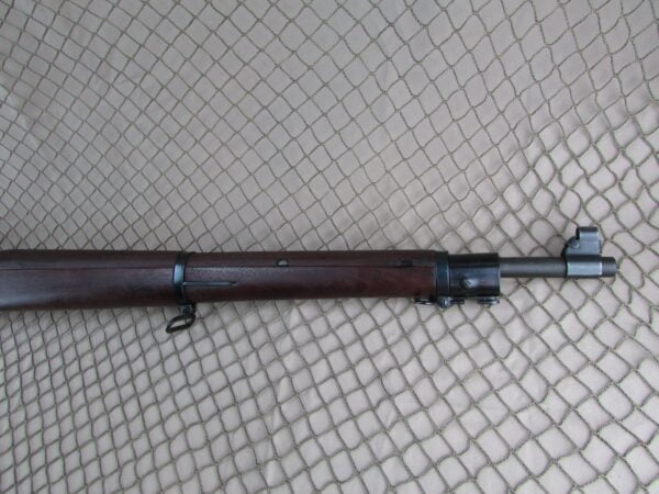 WW2 Remington 1903A3 w/ RA 10/43 barrel #4134501 - Image 4