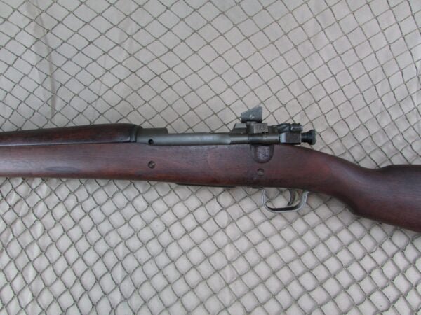 WW2 Remington 1903A3 w/ RA 9/43 barrel #3812329 - Image 7