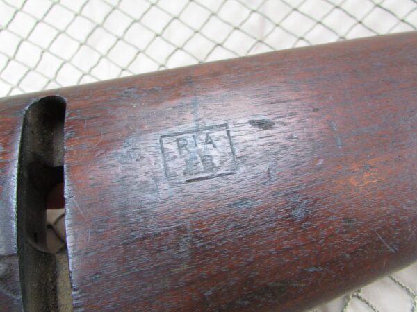 WW2 Inland M1 Carbine w/ correct 10/43 barrel # 980827 - Image 10