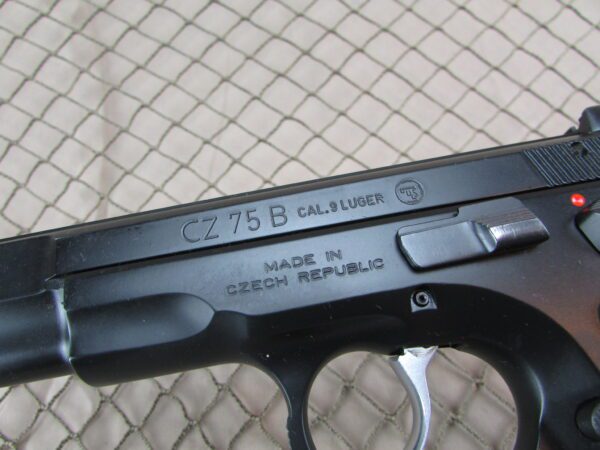 browning bar commercial mag