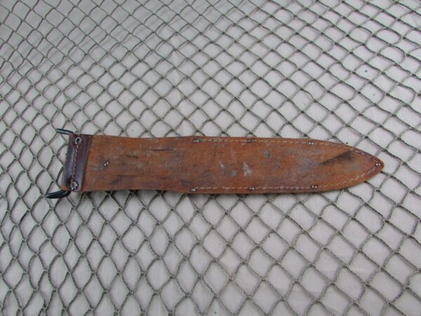 WW2 Fighting Knife Leather Scabbard for 6" blade - Image 2