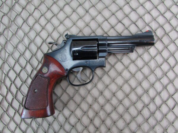 Smith & Wesson S&W Model 19-4 357 Combat Magnum Revolver #69K6828 - Image 4