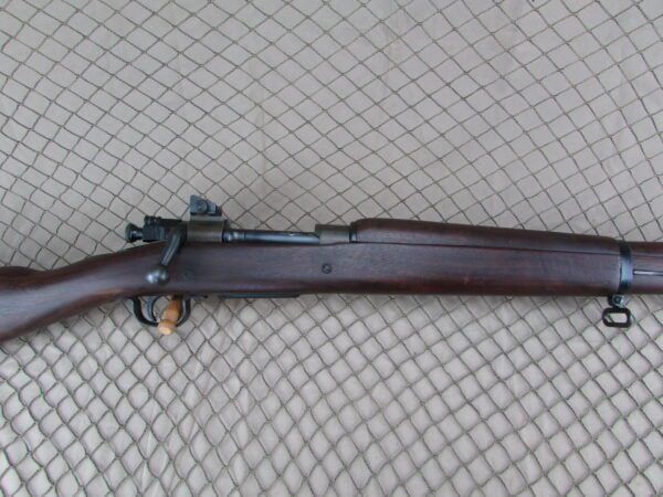 WW2 Remington 1903A3 w/ correct RA 11/43 barrel # 4122856 - Image 3