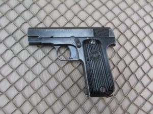 ruger single six three screw 22 wmr with box #20 42097